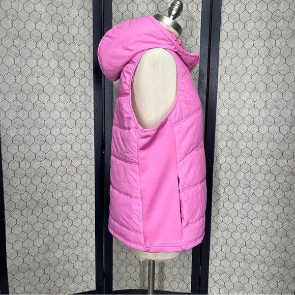 AVIA Hooded Puffer Vest - Picture 2 of 10